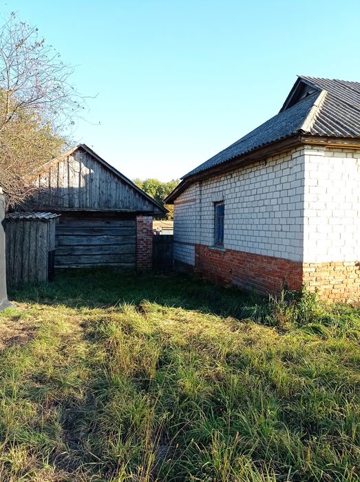 Будинок в жилому стані. Напруга 380 Вольт. Село Ковпита.