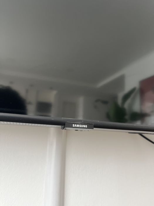 Samsung Q60T 50” avariada