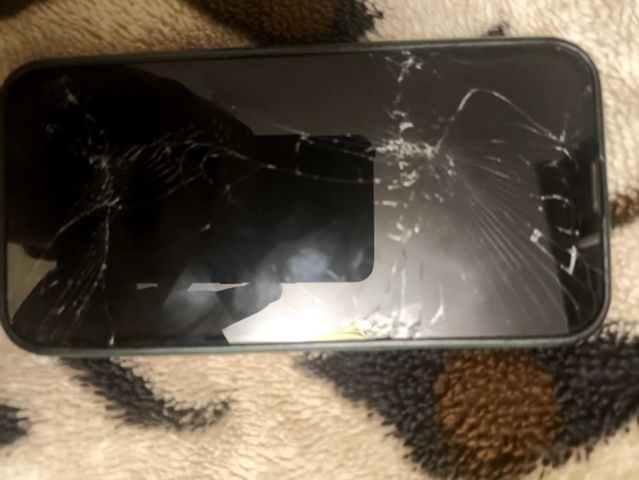 Iphone 13 під запчастини або реставруння