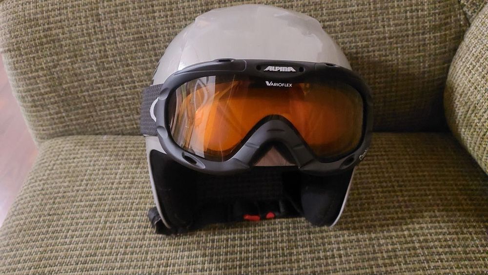 Шлем горнолыжный детский Размер 52.