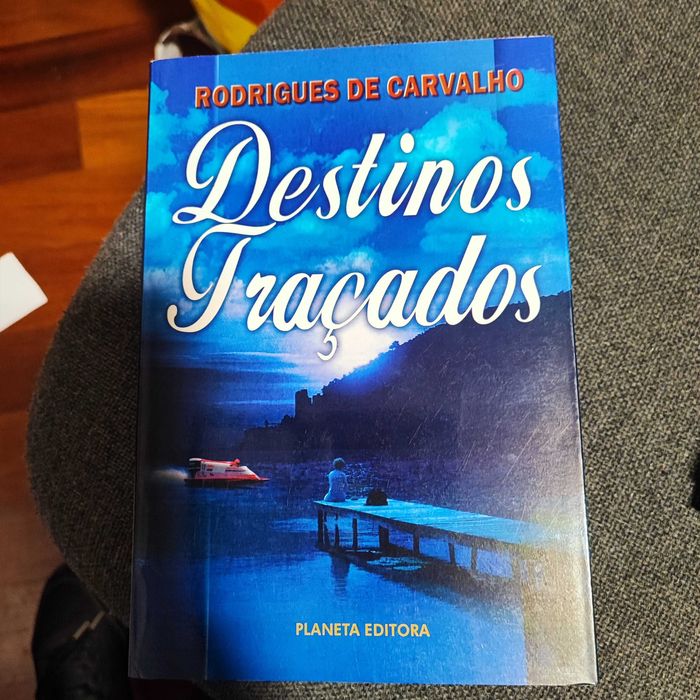 Para as férias Seis Livros novos, ótimos para ler ou oferecer