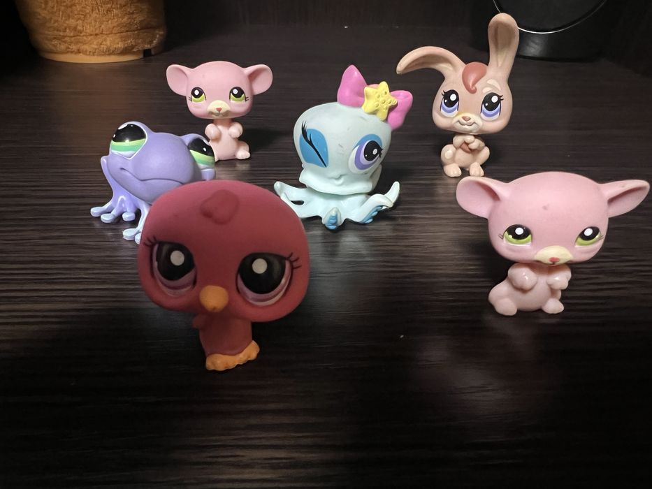 Lps фигурки. Фігурки