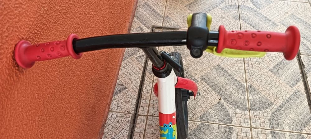 Bicicleta de criança de equilíbrio sem pedais BTWIN  com travão
