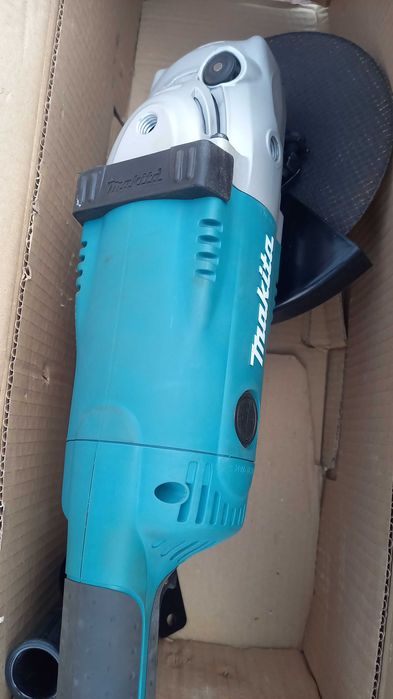 Нова болгарка УШМ ( болгарка) Makita GA9020 230 Оригинал