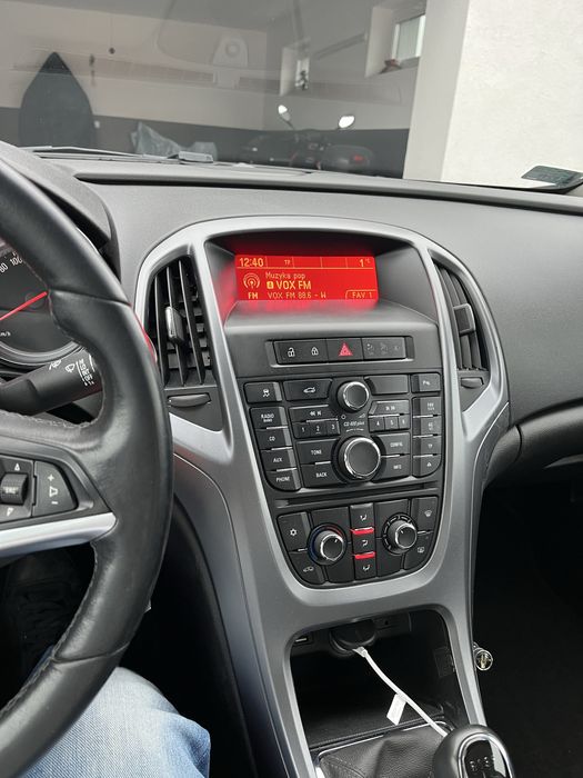 Opel Astra J 2017 na sprzedaż