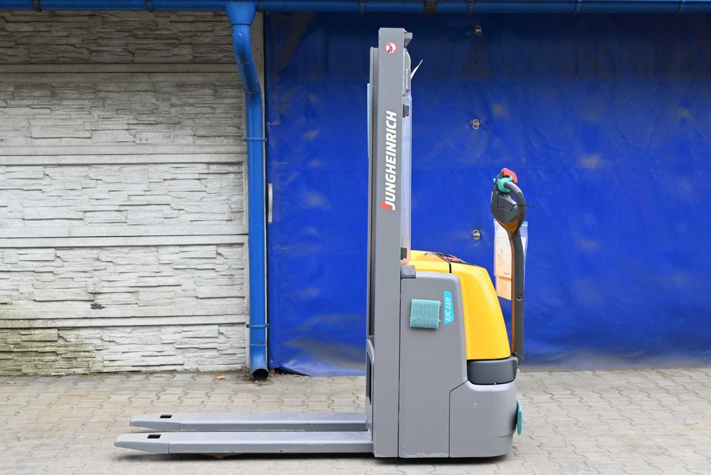 Paleciak elektryczny Jungheinrich EJC 110  2017rok 300mth FHP 313