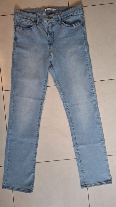 Jeansy "LEVI  STRAUSS"  W 32  L32  jasno niebieskie jak nowe