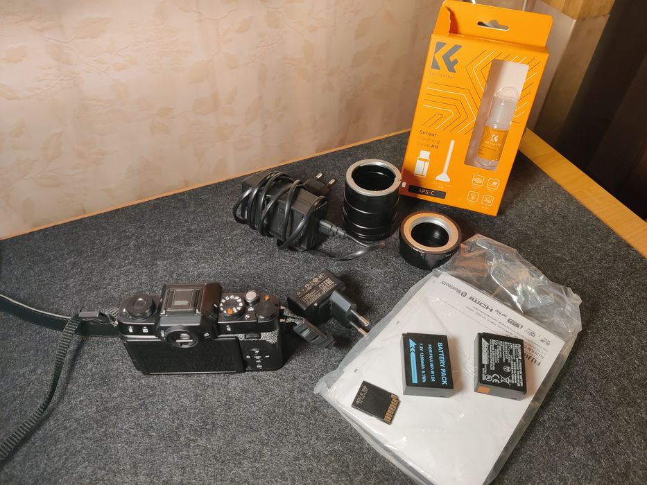 Fujifilm X-T100 body + dodatki