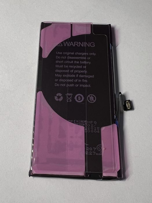 NOWA Bateria iPhone 13 + Taśma Montażowa
