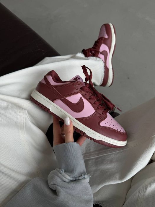 Nike Sb Dunk Low Bordo Rose