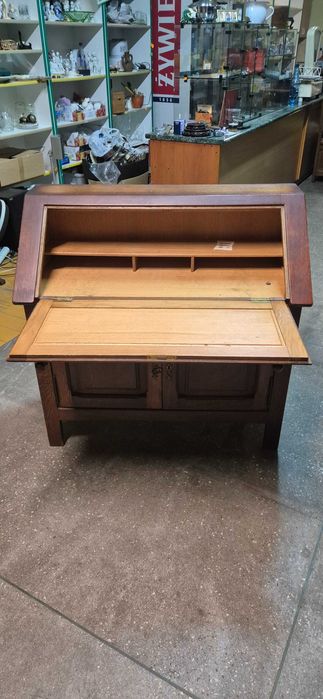 Sekretarzyk drewniany
