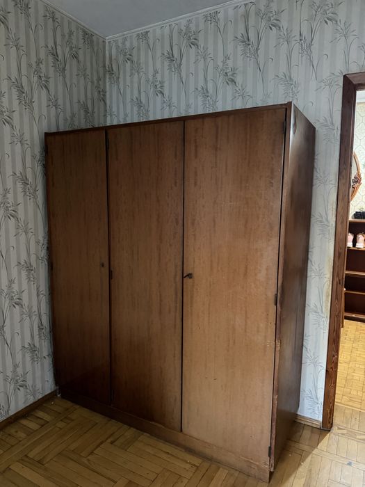 Отдам Мебель и тумбы