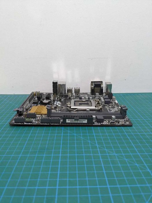 Материнська плата ASUS H110M-CS Кількість! Заглушка в комплеккті