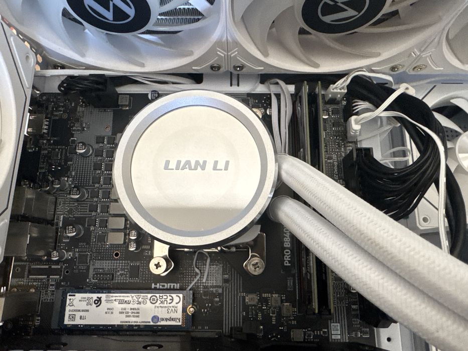 Water cooler Lian Li 360mm