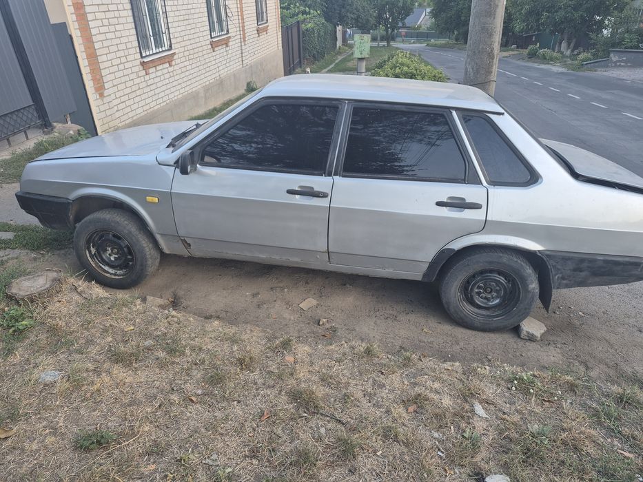 Продам ваз 21099