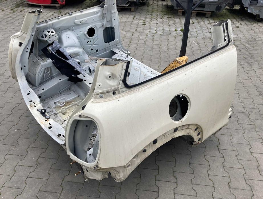 Чверть Mini Cooper F54 F55 F56 F57 F60 Задня Передня Четверть