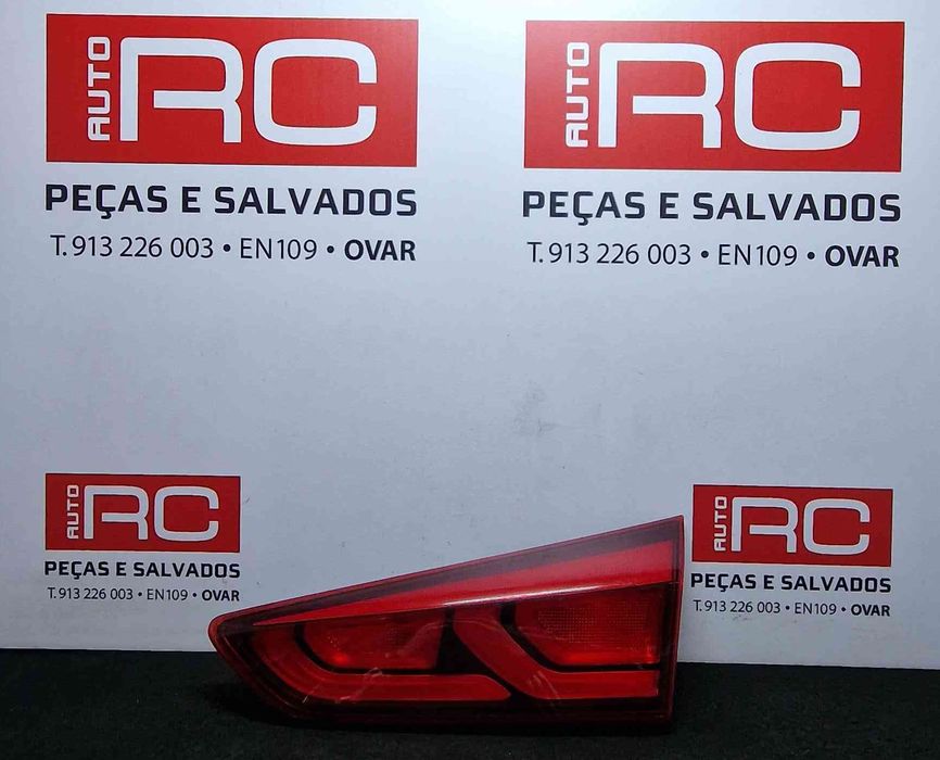 Farolim da Mala Direito 92404c8000 - HYUNDAI i20 II