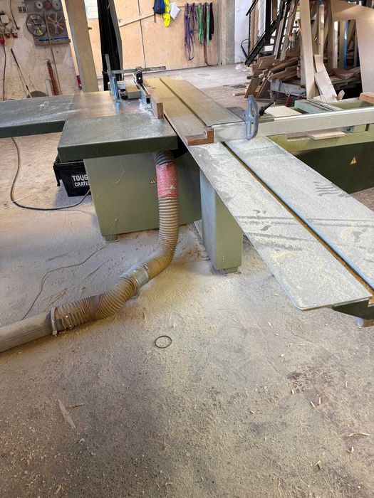 Piła formatowa SCM SI 320