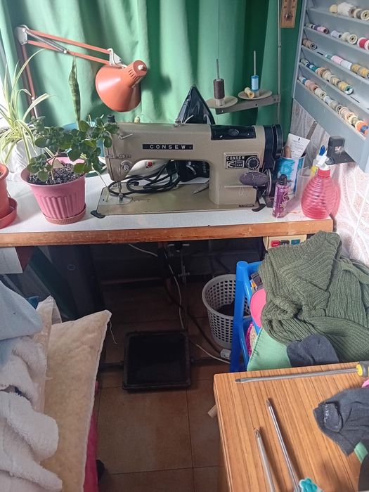 Maquina de costura industrial Consew 230