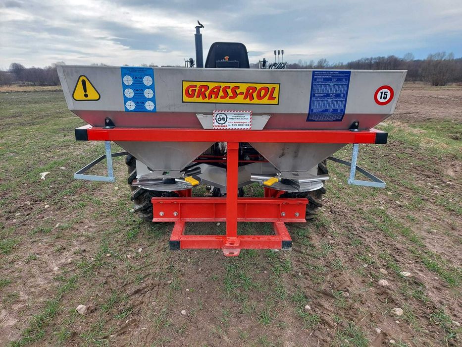 Otwieranie hydrauliczne z ciągnika Rozsiewacz nawozów 400,600,1000L