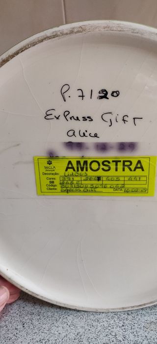 Caixa de pão das faianças Secla