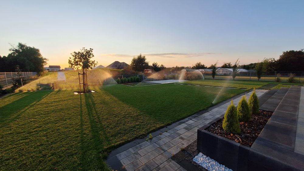 Systemy nawadniające, zakładanie trawników, glebogryzarka separacyjna,