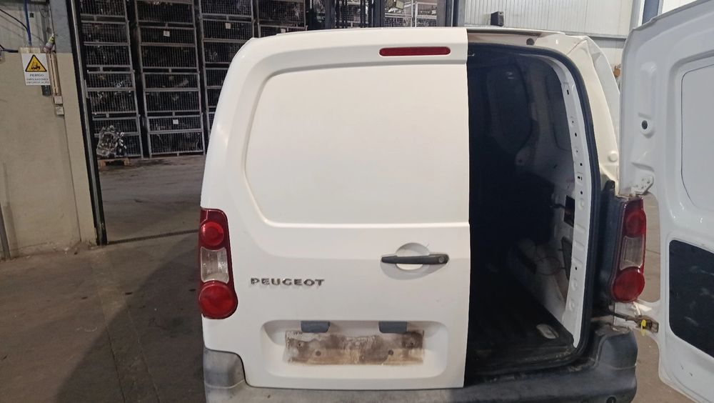 Porta da mala esquerda PEUGEOT Partner Chassis