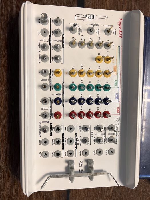 Zestaw chirurgiczny DIO Implant Taper Kit Kasetka Implsntologiczna