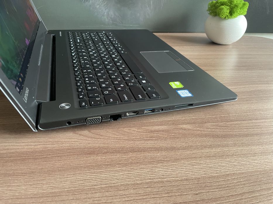 26.Ігровий Lenovo /FullHD IPS/Core i5-7200/RAM 8GB/1000HDD/Intel HD+GeForce GT 940MX 2 GB