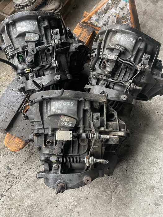 Skrzynia biegów 1.9 dci /PK6025 / Renualt Trafic /Opel VIVARO /Primastar