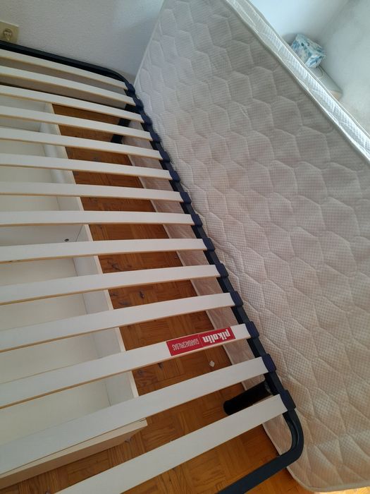 Estrado Pikolim, gaveta IKEA e colchão