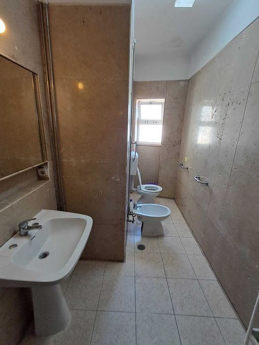 Quarto de CASAL. CentroLISBOA. Entrada imediata.