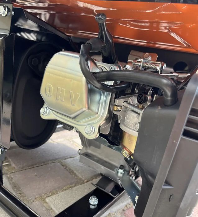 Продам генератор недорого