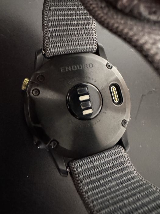 Годинник Garmin enduro