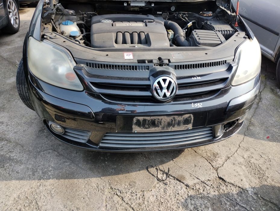 VW Golf Plus Zderzak przedni LS9Z