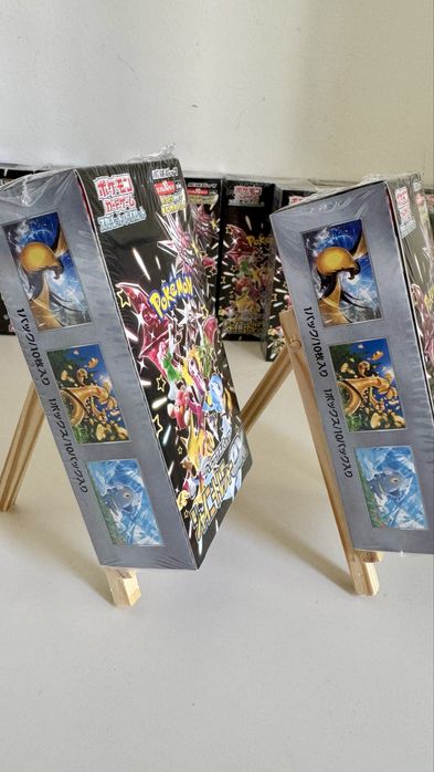 Pokémon TCG Shiny Treasure ex SV4a Booster Box Japonesa Selada