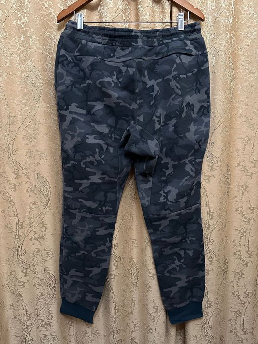 Nike tech fleece original joggers camo спортивні штани розмір L