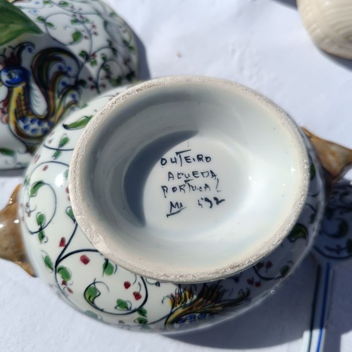 Molheira/mostardeira faiança portuguesa,Outeiro-Águeda, pintada à mão
