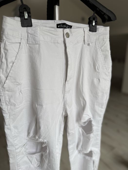 Jeansy spodnie cargo z przetarciami XL