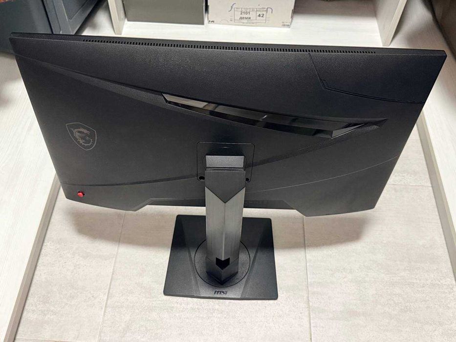 Монітор MSI G274QPX