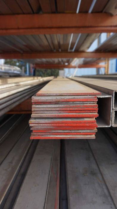 Płaskownik kwasoodporny, nierdzewny 125x5 gat. 1.4301 / 304