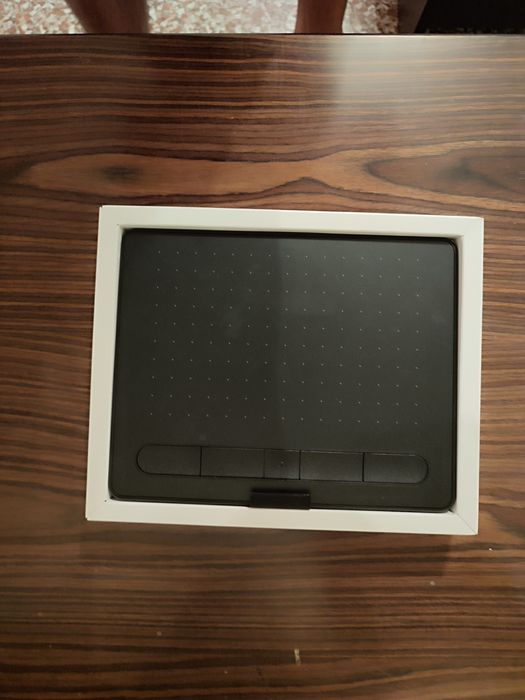 WACOM Intuos S Bluetooh Black