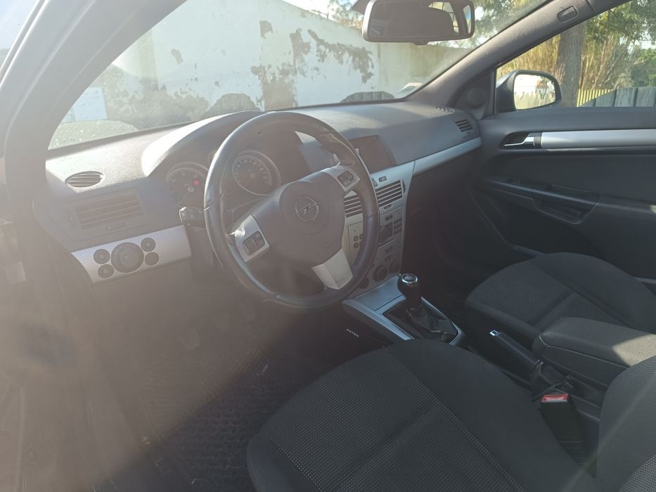 Opel astra h gtc 1.3 cdti