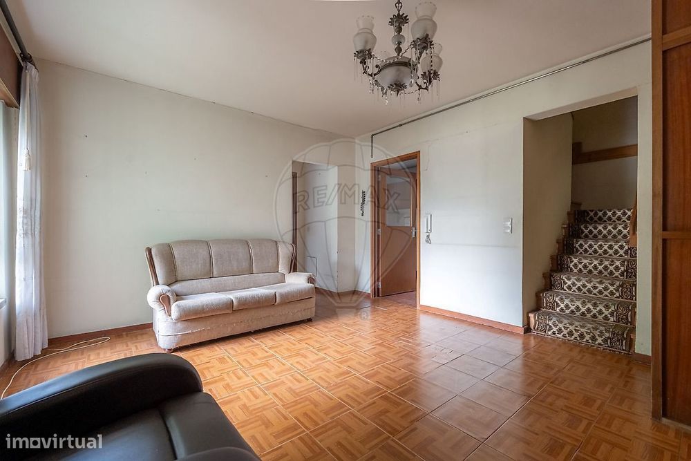 Apartamento T4 à venda em Coimbra  Santo António dos Olivais