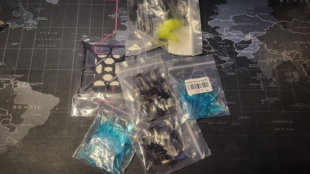 Zestaw FPV HD, 2x tiny whoop dron, DJI Goggles V1