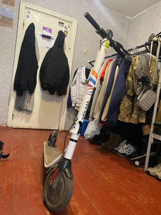 Електросамокат, в хорошому стані