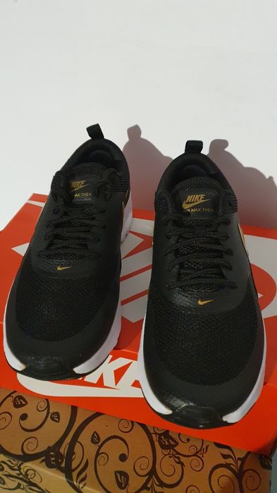Sneakersy damskie czarne Nike Air Max Thea rozmiar 36.5  wkładka 23 cm
