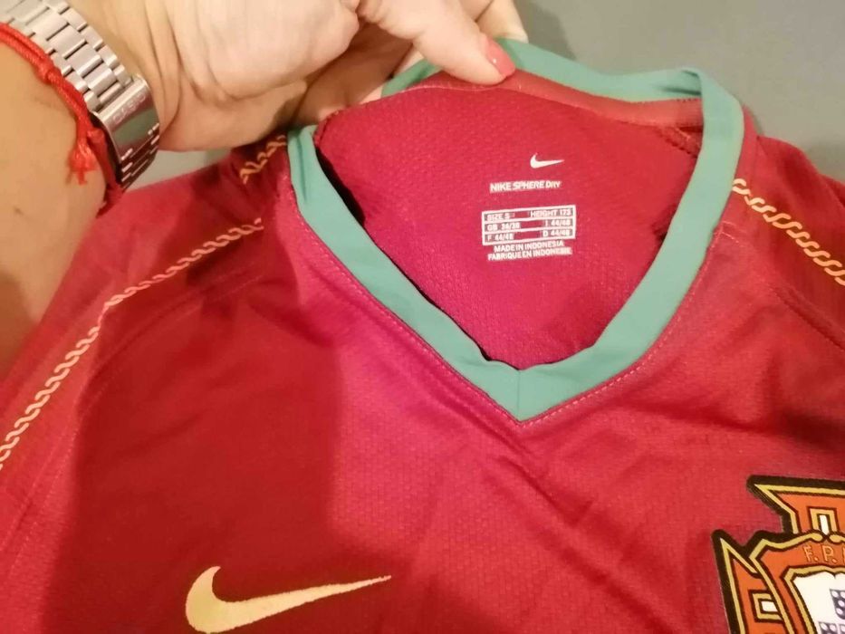T-Shirt Portugal com Etiqueta Nova