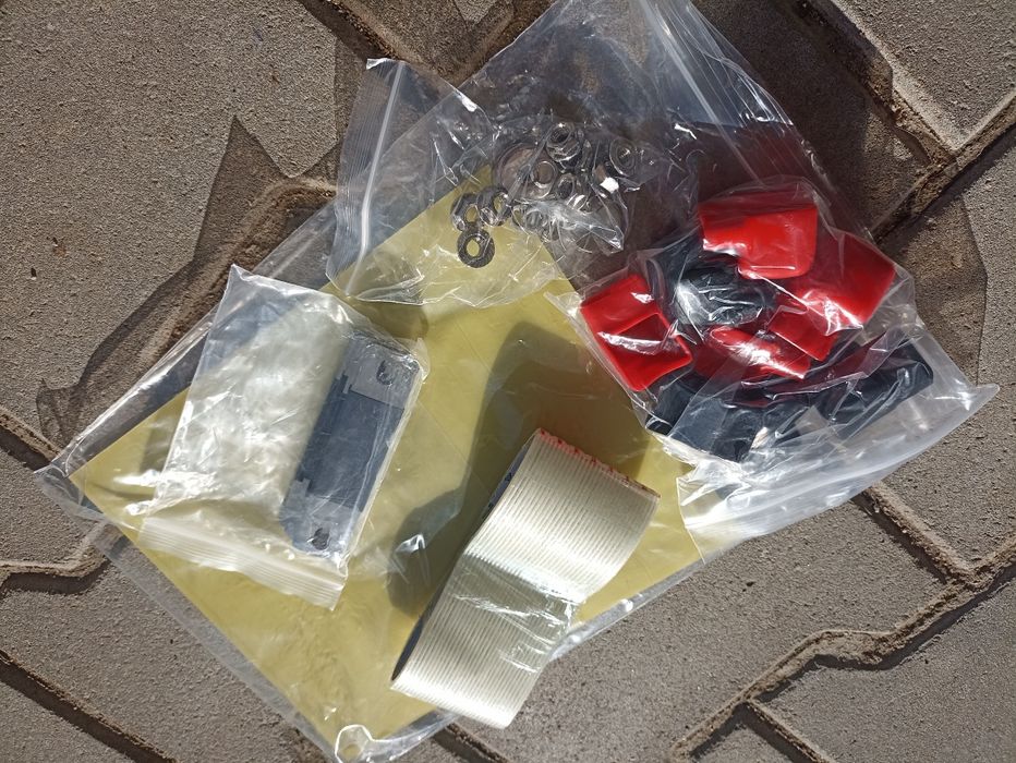 Células de bateria LifePo4 320ah  3.2v Novas