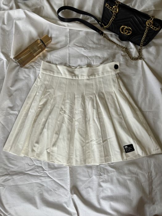 Тенісна спідниця Bershka